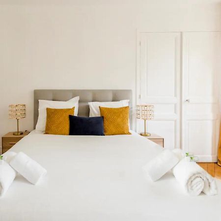 8P - 3Br Le Marais Spacious - Central - Historic Apt Paris Eksteriør bilde
