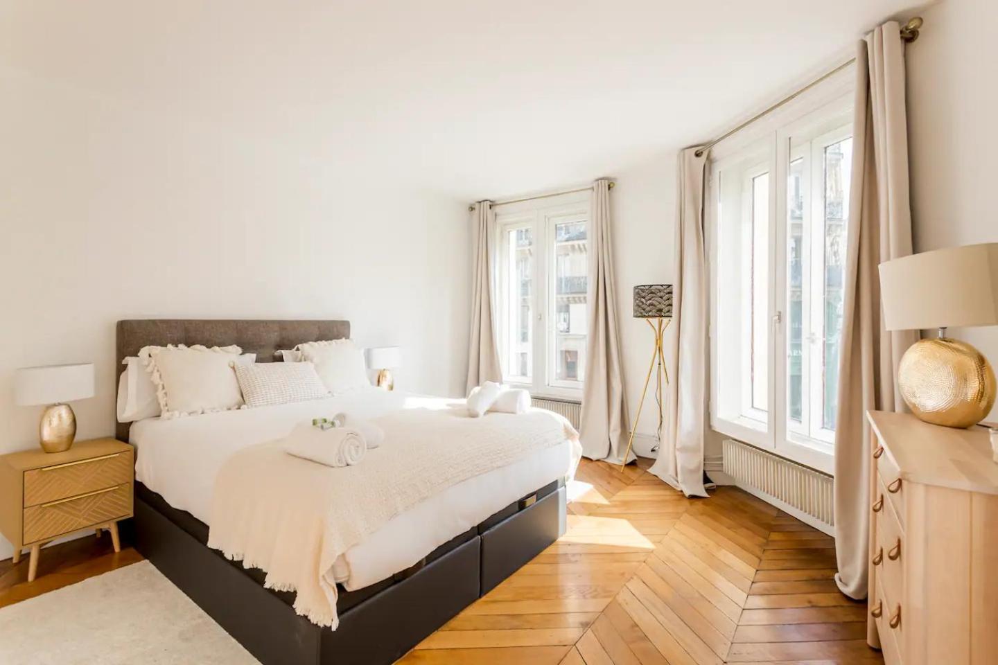 8P - 3Br Le Marais Spacious - Central - Historic Apt Paris Eksteriør bilde