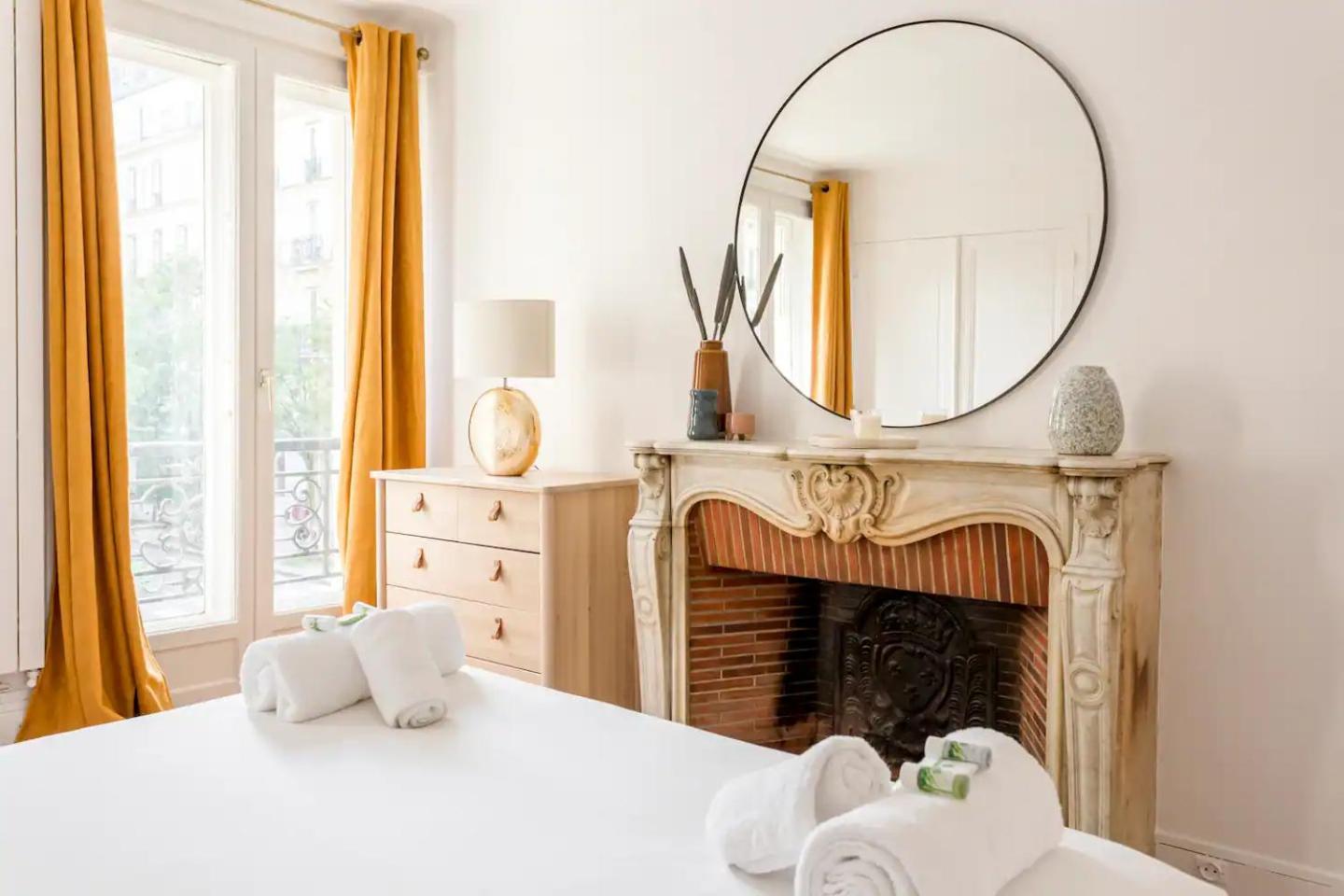 8P - 3Br Le Marais Spacious - Central - Historic Apt Paris Eksteriør bilde