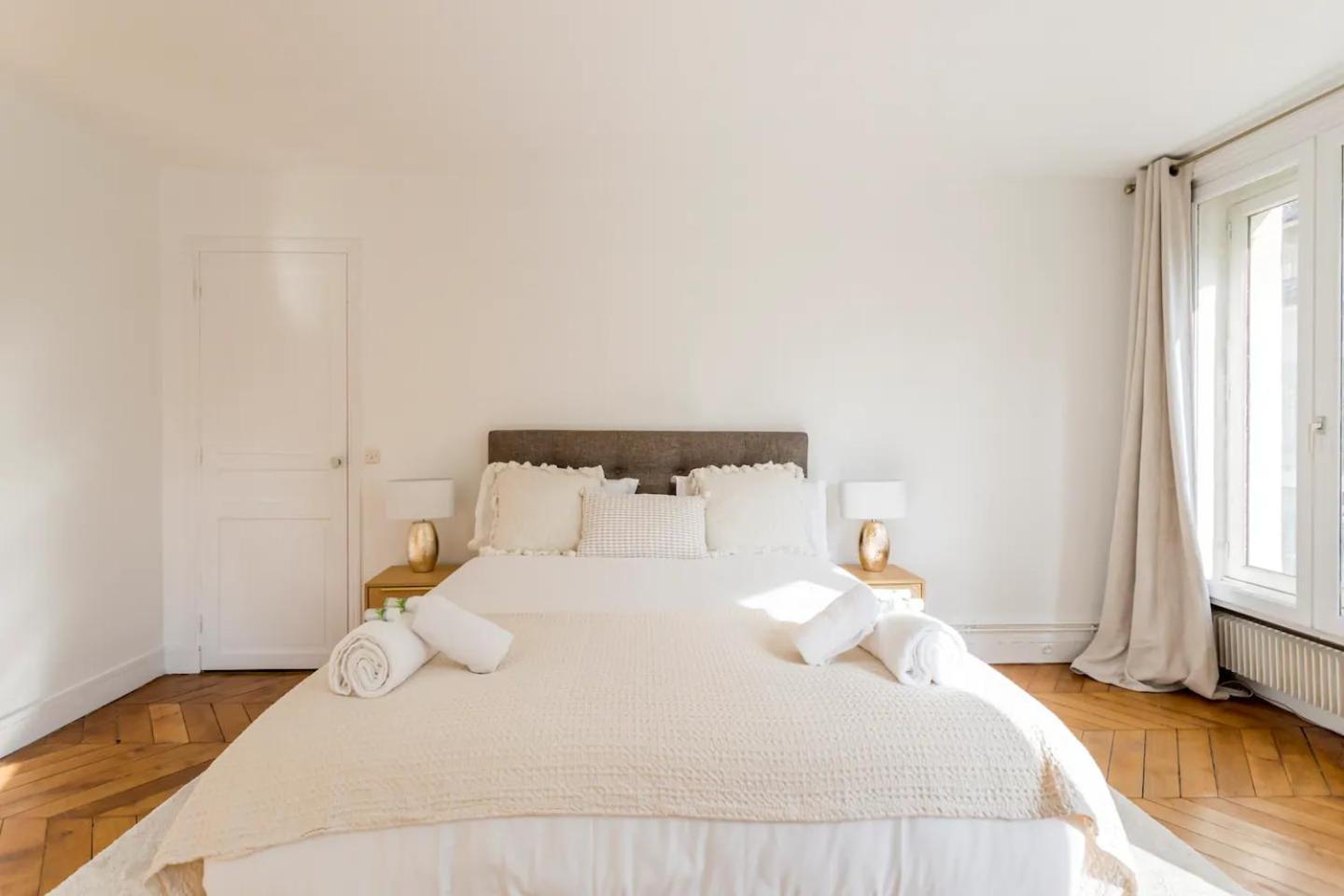 8P - 3Br Le Marais Spacious - Central - Historic Apt Paris Eksteriør bilde