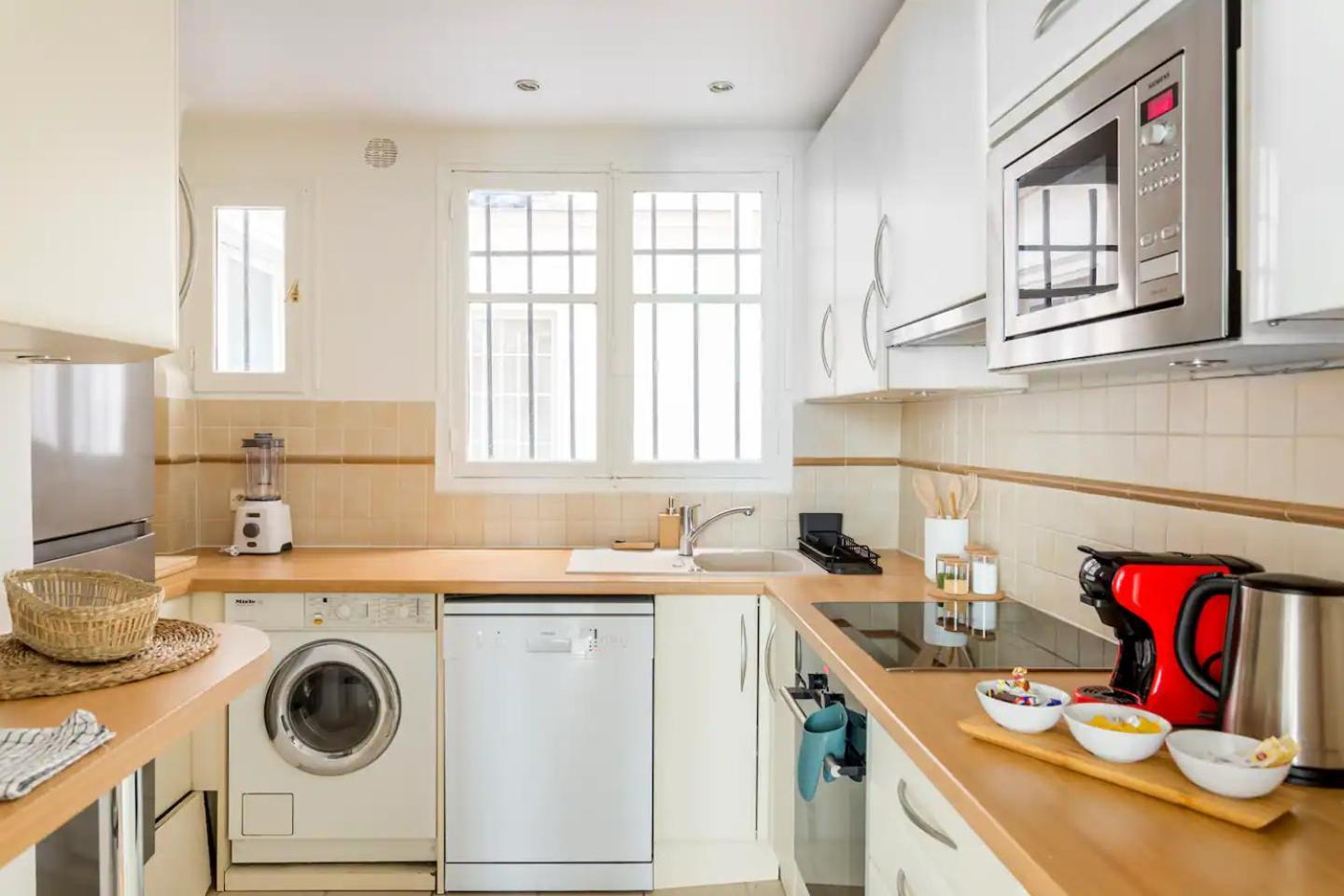 8P - 3Br Le Marais Spacious - Central - Historic Apt Paris Eksteriør bilde